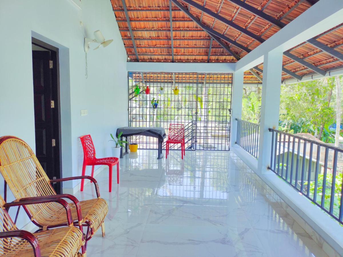 Malhar Marari Homestay Mararikulam Kültér fotó